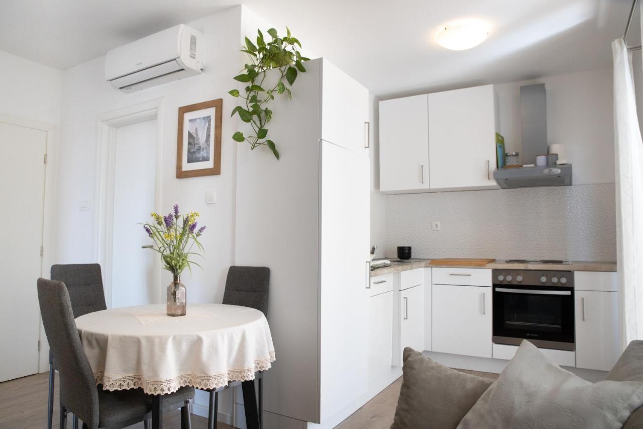 Apartman Grepo Makarská Exteriér fotografie